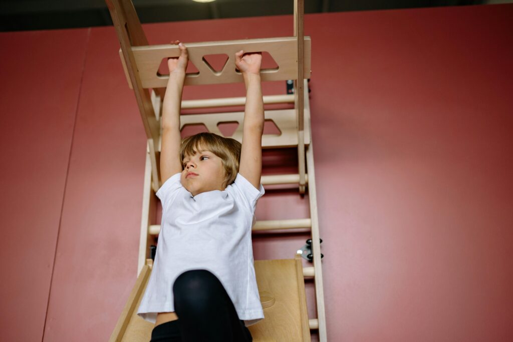 Bambino in palestra