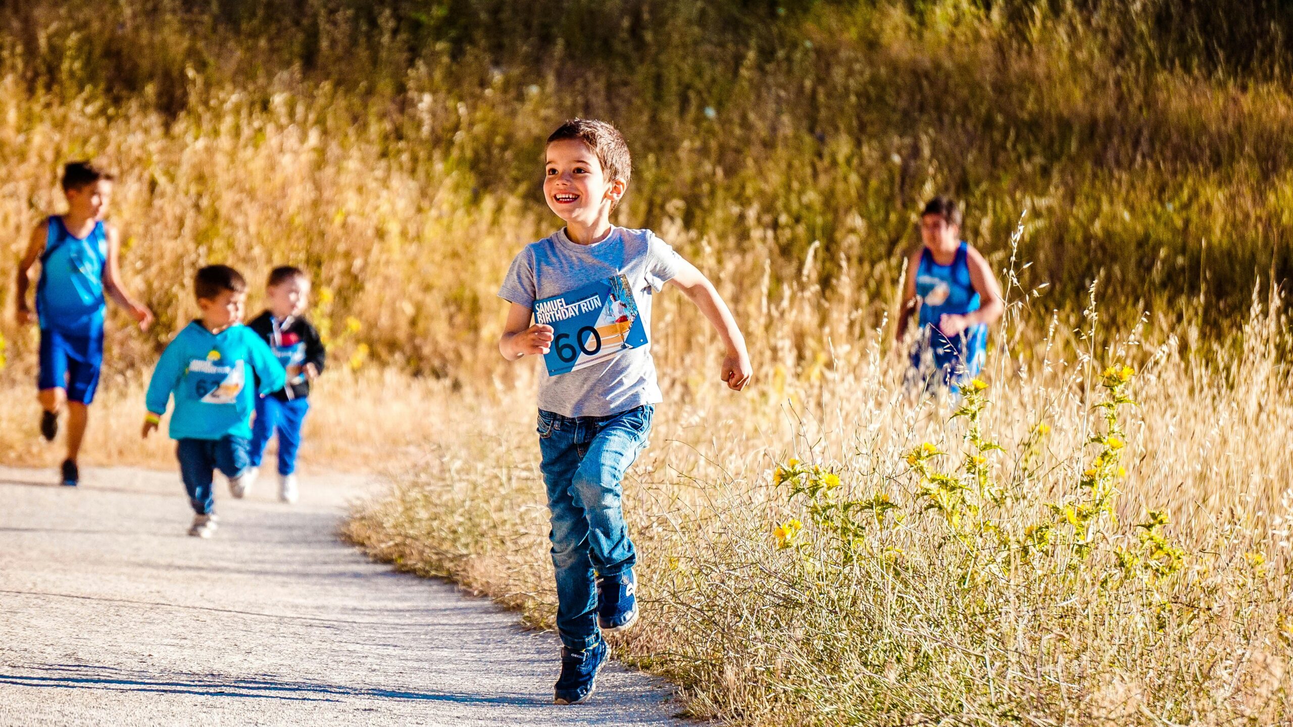 Gara di corsa di bambini