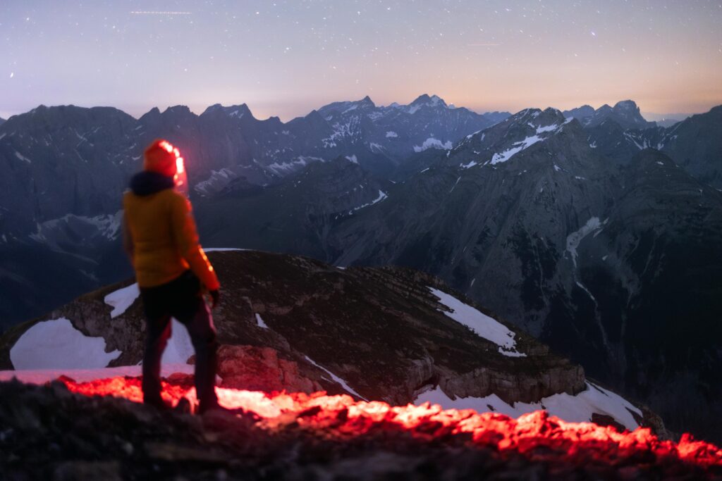 Escursione notturna in montagna