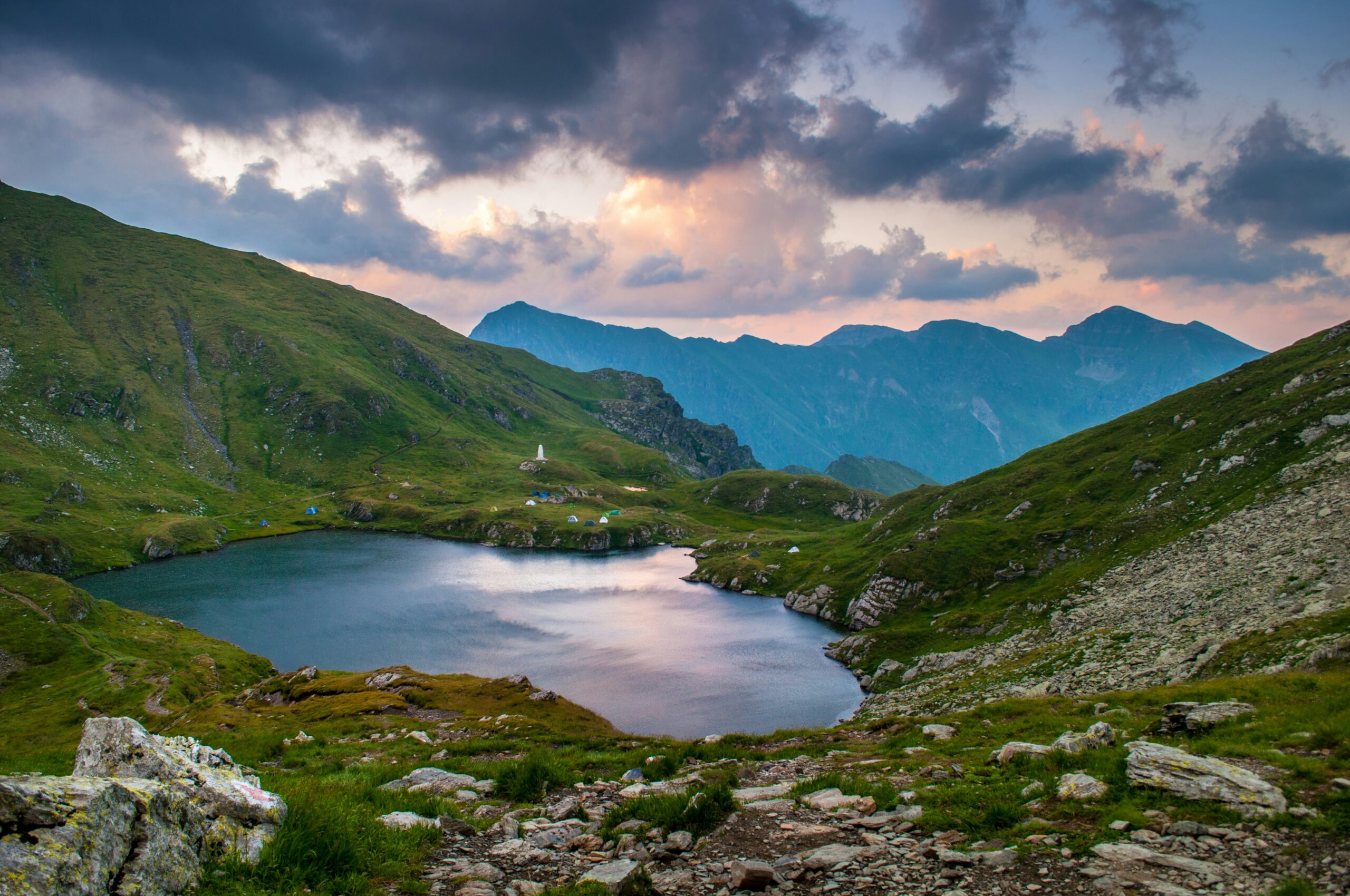 Laghetto di montagna