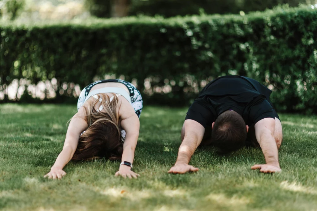 Pratica di Yoga in coppia