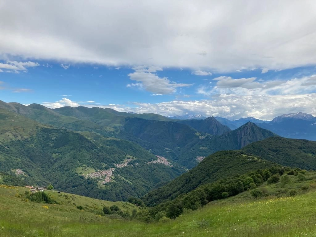 TicinoSentieri - SAN LUCIO: STORIE DI SANTI, CONTRABBANDI E ALPEGGI