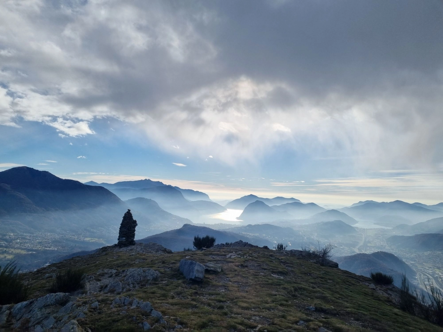 UNA TERRAZZA SUL GOLFO DI LUGANO, IL MONTE BIGORIO di Ticino Sentieri